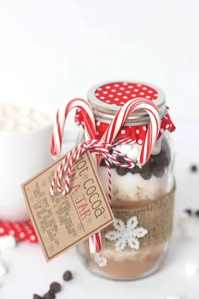 26. DIY Mason Jar Christmas Hot Cocoa Mix