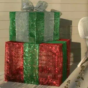 DIY Outdoor Lighted Holiday Gift Boxes 6