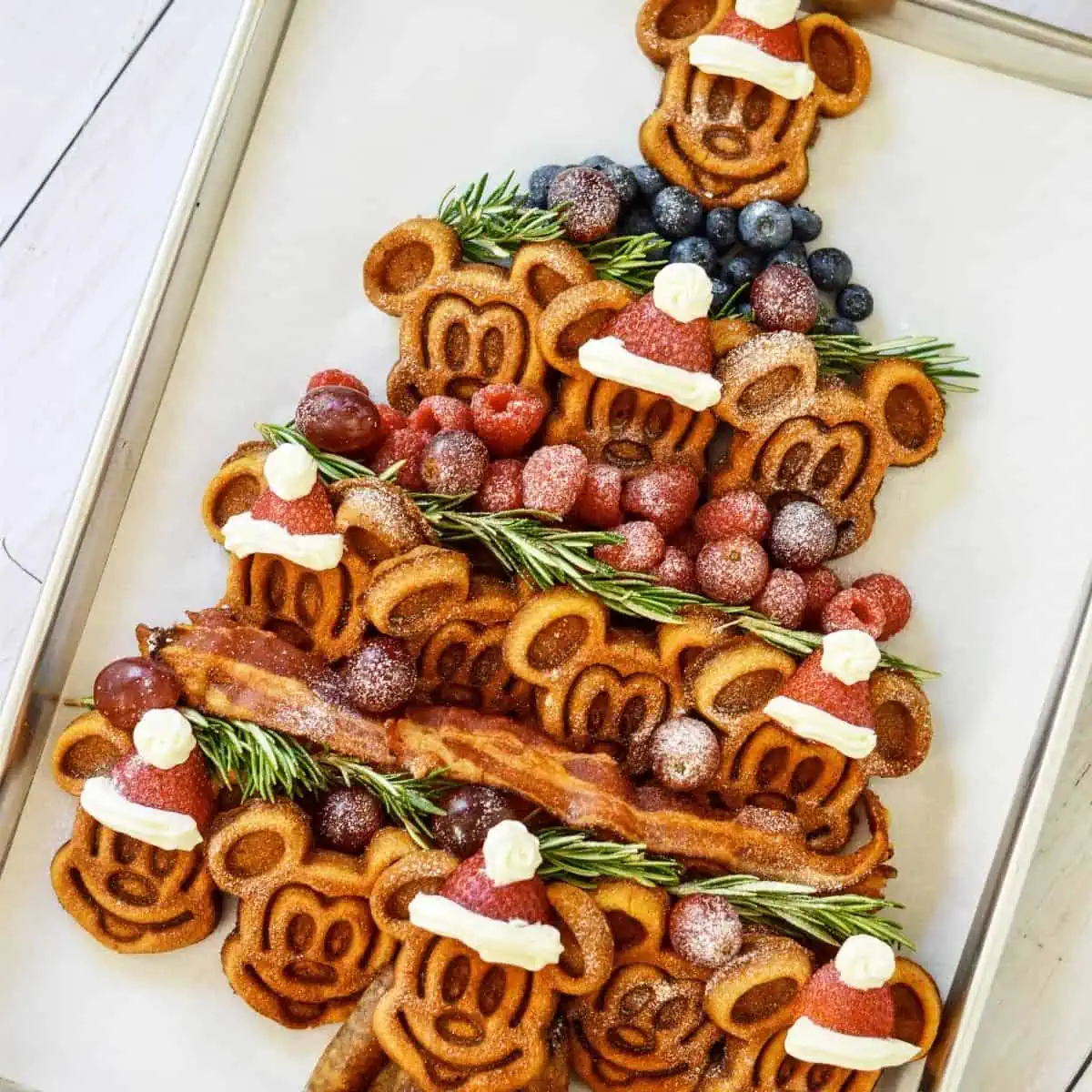 Mickey Gingerbread waffles featured pic