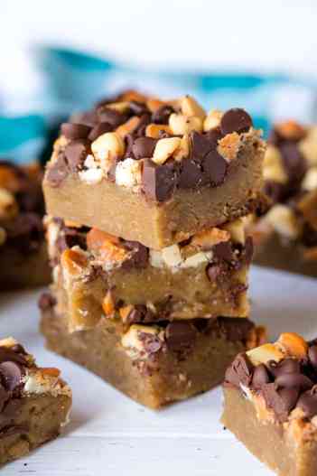 Slow Cooker Chocolate Chip Cookie Bars | Slow Cooker Dessert Recipes