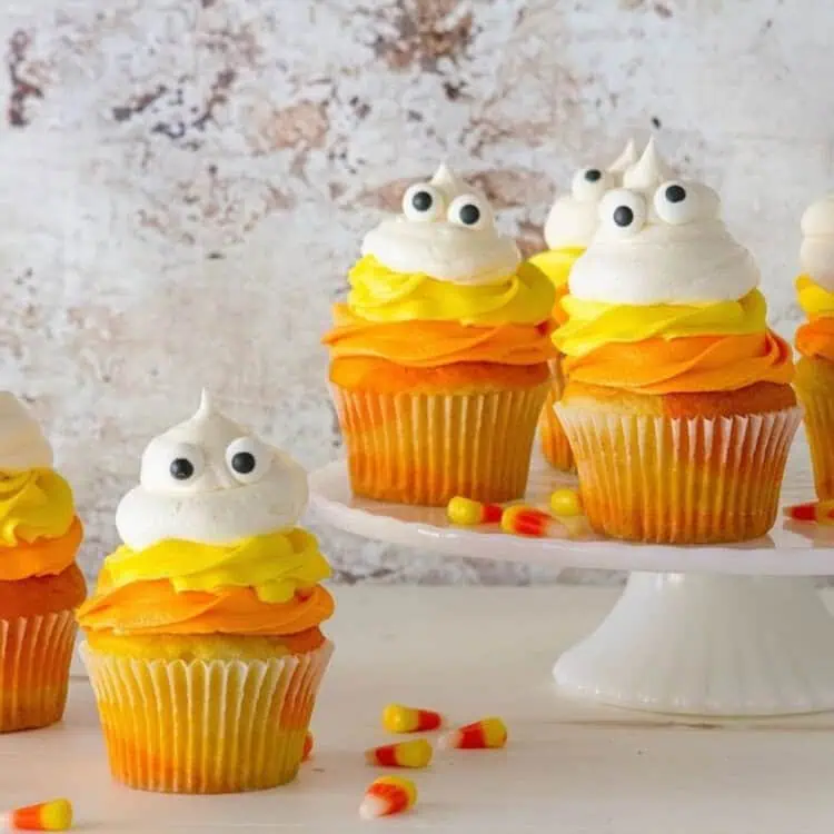 candy corn stripey cupcakes
