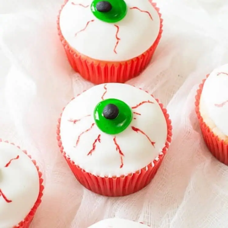 eyeball topped cupcakes for halloween