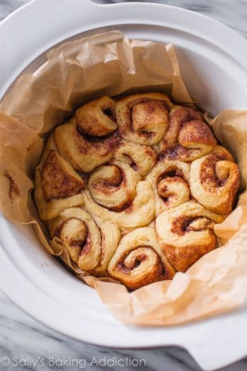 Slow Cooker Cinnamon Rolls | Slow Cooker Dessert Recipes