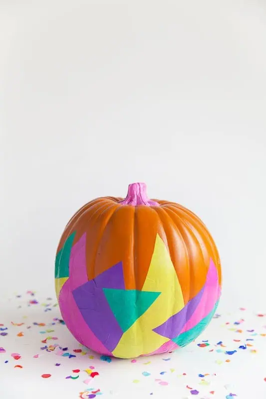 40+ NO CARVE Pumpkin Ideas You'll Want to Try This Fall!! Tell Love and Party 90's Tissue Paper Pumpkin