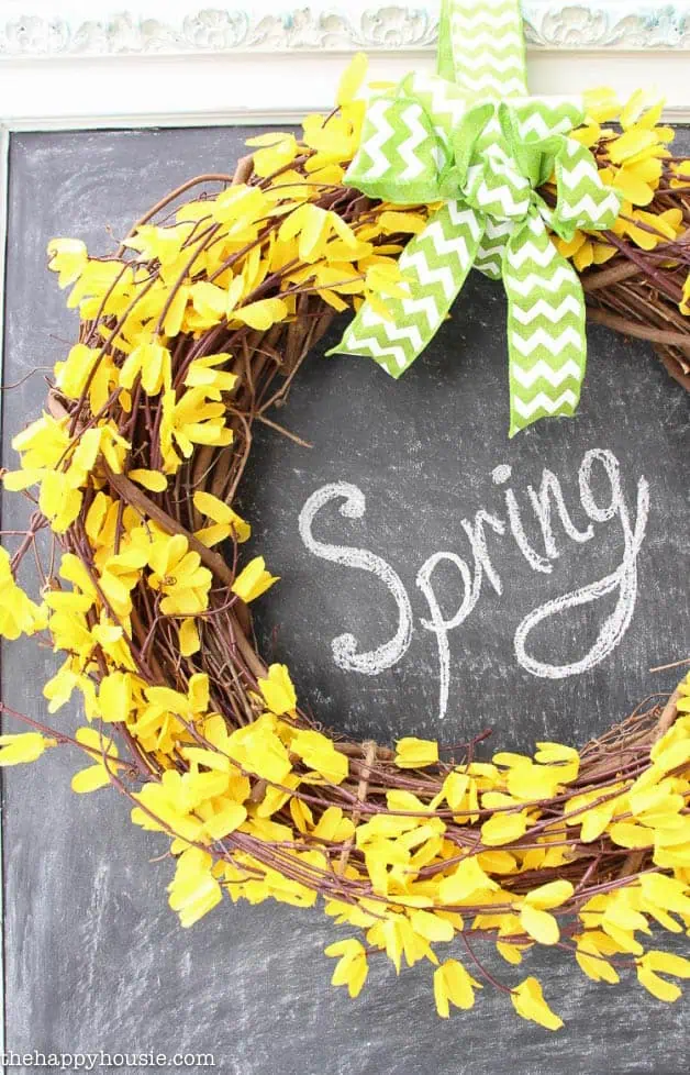 Five Minute Dollar Store Spring Forsythia Wreath at the happy housie 11