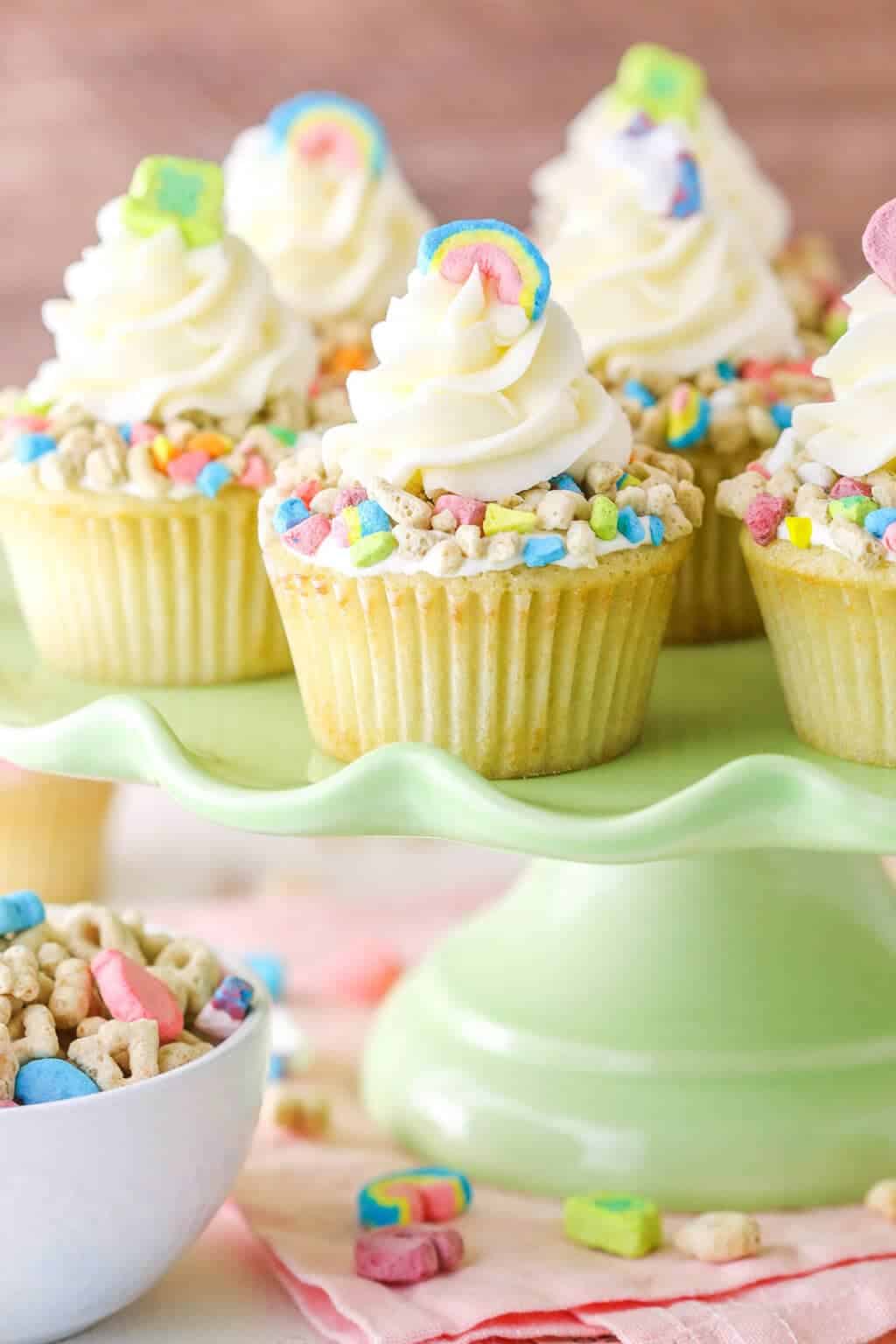 Lucky Charms Cupcakes1E