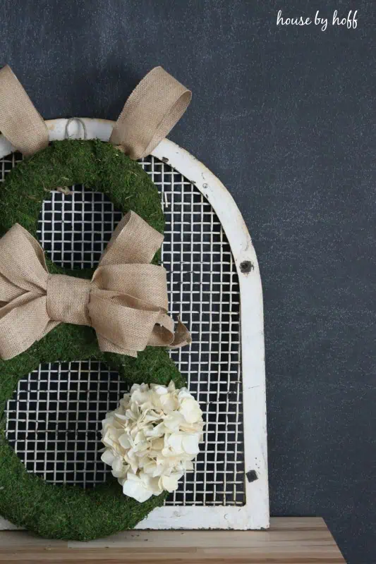 Moss and Burlap Easter Bunny Wreath via House by Hoff 61