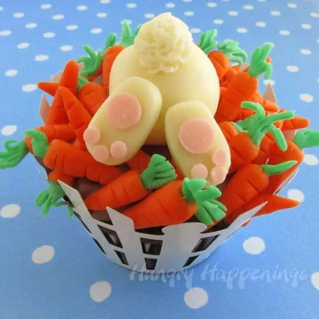 Ravenous Rabbit Cupcakes Easter dessert desserts sweet sweets recipe food edible crafts