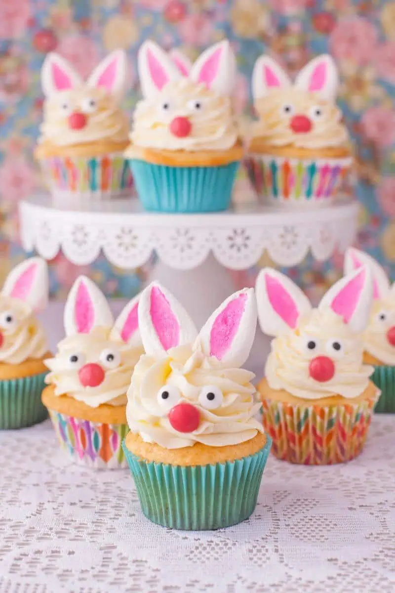 easter bunny cupcakes 2656