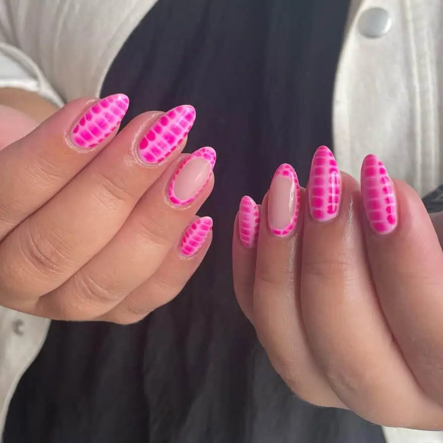 img 7832 1 - Pink nails have been a timeless option, providing a flexible range from soft pale pink to lively hot pink. Whether you seek subtle elegance with pale pink nails or crave the boldness of hot pink chrome nails, the realm of pink nails offers abundant choices.