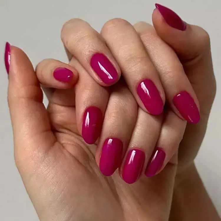 image 24 - Magenta nails go beyond mere fashion; they epitomize audacious personality and flair. Here, we delve into the appeal of magenta nail lacquer, spanning the rich tones of OPI and Essie to the mesmerizing hues of gel varnishes.