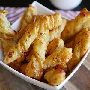 Puff Pastry Cheese Twists 1
