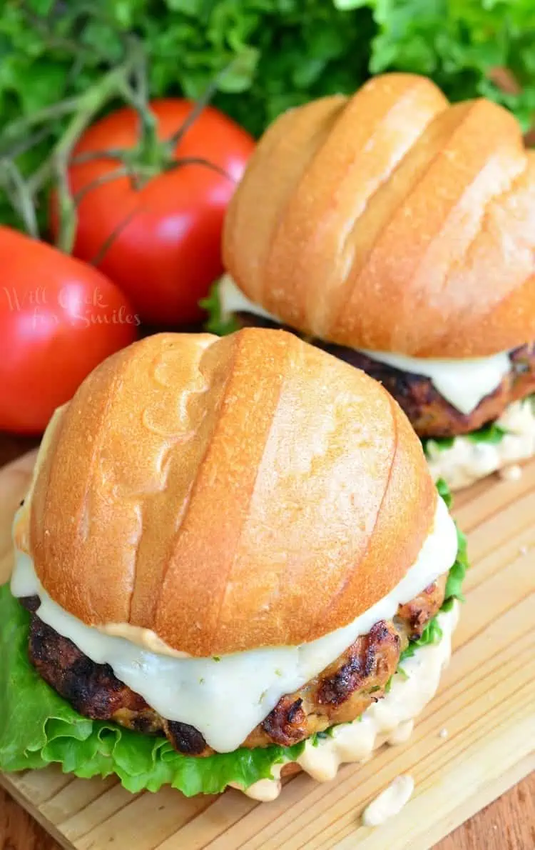 Spicy Chipotle Chicken Burger 4