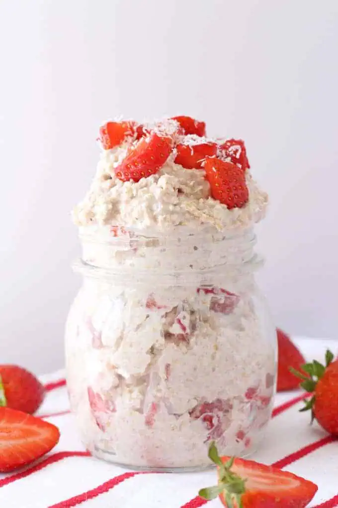 Strawberry Shortcake Overnight Oats 002 1