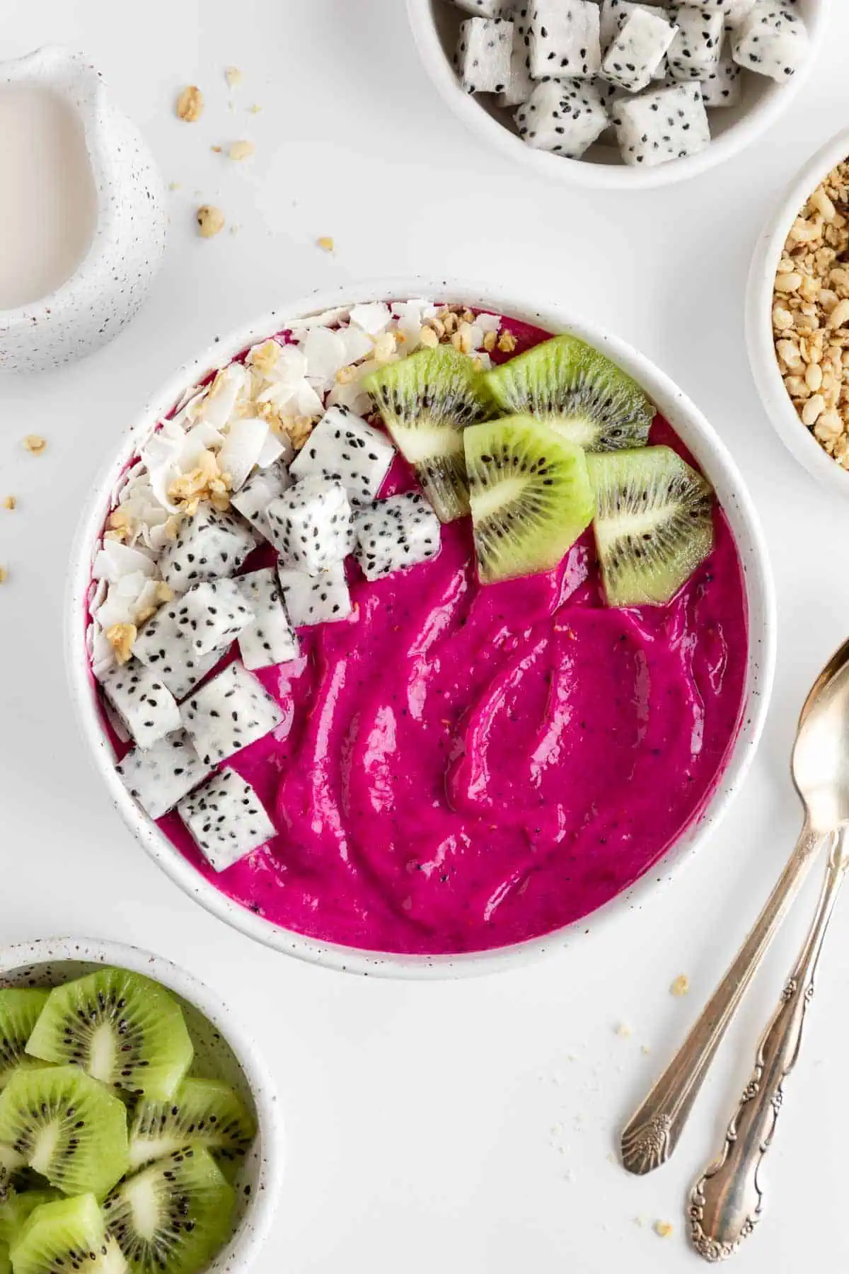 dragon fruit smoothie bowl recipe 2