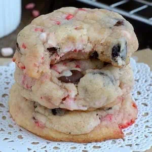 Oreo Peppermint Crunch Cookies