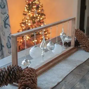 DIY Holiday Centerpiece