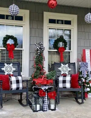 buffalo plaid christmas porch decorations