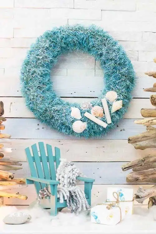 Coastal Christmas wreath idea 7484