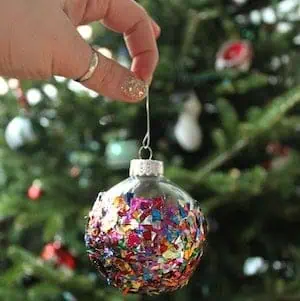 ConfettiChristmasOrnament9