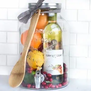 DIY Gift Idea Sangria for Friends 2