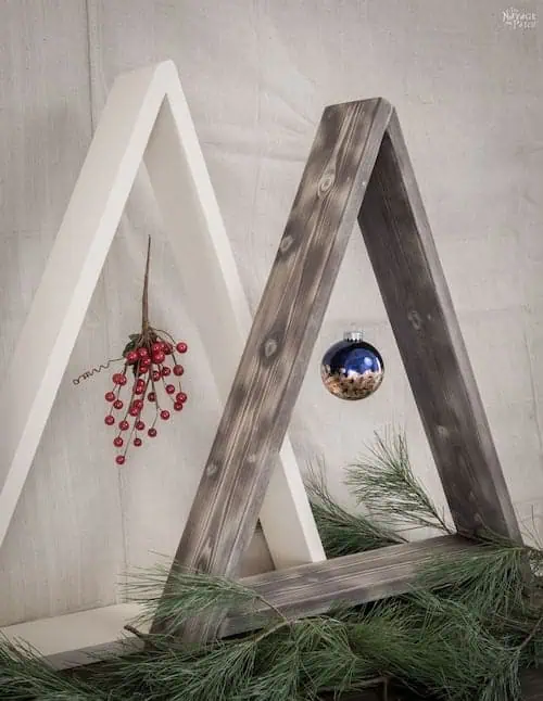 DIY Minimalist Wooden Christmas Tree 027