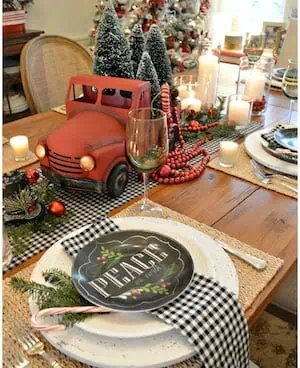 Country Farmhouse Christmas Table