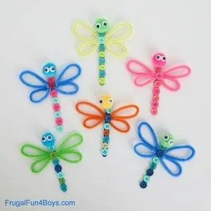 Dragonfly pipe cleaner Craft