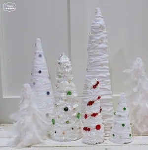 Easy Thrifty DIY Yarn and Feather Mini Christmas Trees