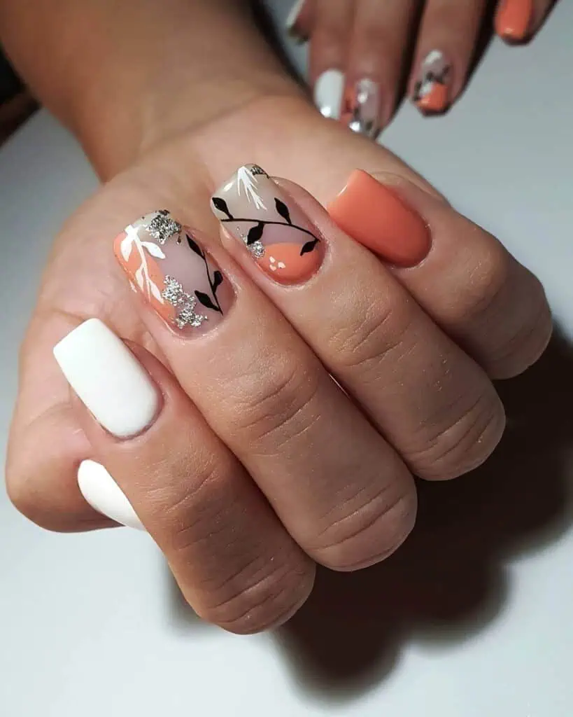 Discover gorgeous autumn nail styles with the top fall colors and nail art concepts. Find inspiration from the newest trends in fall nail designs.