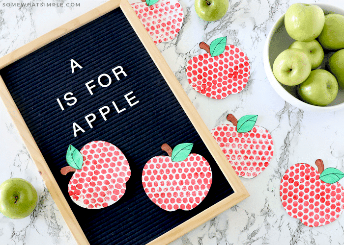 bubble wrap painting kid craft apples