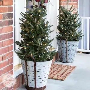 Festive and Frugal Christmas Porch