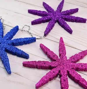 clothespin snowflake ornamennts glitter 10