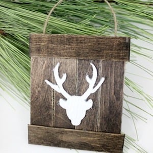 Mini Deer Wood Pallet Ornament