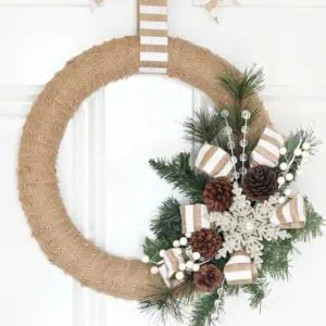 Burlap Christmas Wreath Tutorial