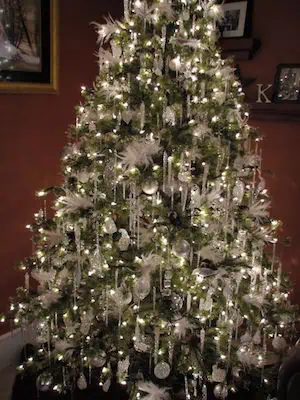 4844bdc39cdfa5235b671fef9fdce99e beautiful christmas trees white christmas trees