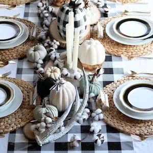 Buffalo Plaid Thanksgiving Tablesetting