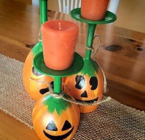 DIY pumpkin wine glass centerpieces pin