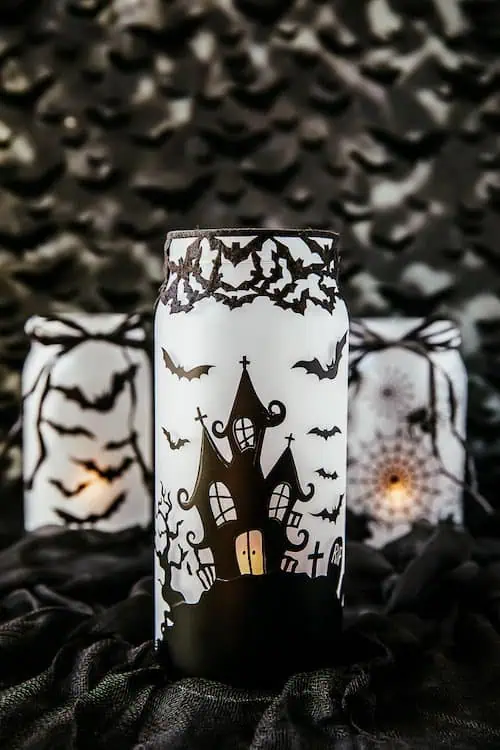 Haunted house mason jar