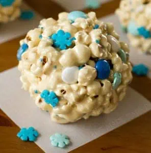 Frozen Popcorn Snowballs Christmas Rice Krispy Treats