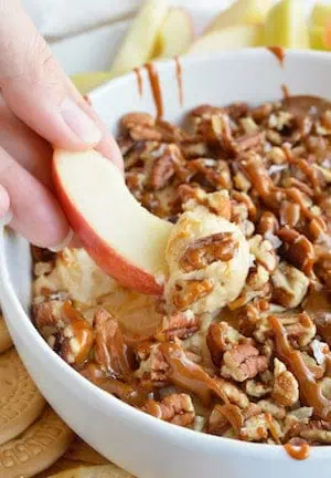 Salted Caramel Pecan Cheesecake Dip