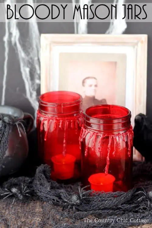 make these bloody mason jars for Halloween