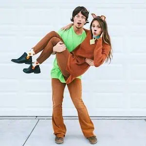 cute Scooby Doo & Shaggy Halloween costume for couples