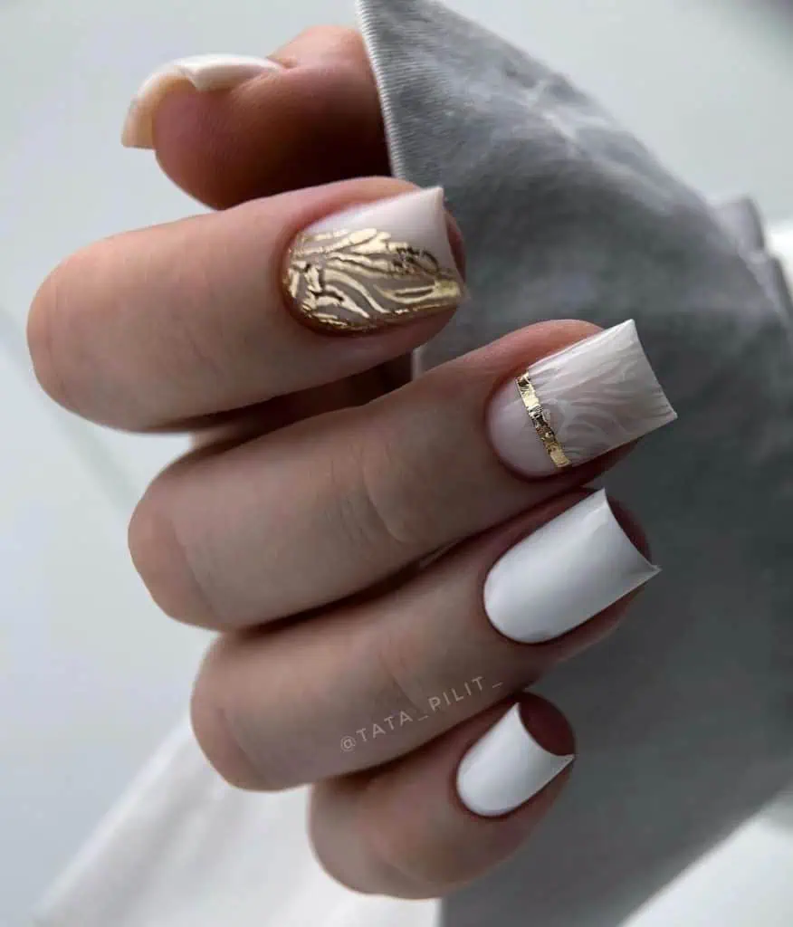 20 19 - White nail designs are a timeless trend that never goes out of style. From minimalist accents to intricate patterns, these designs offer endless possibilities for those looking to make a statement with their nails. Whether you're seeking a classic look or something more modern and bold, white nails can be both versatile and elegant.