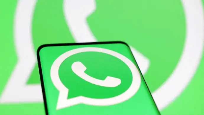 WhatsApp Calls - WhatsApp's convenience and global reach make it an essential communication tool for millions, but its popularity also attracts scammers. These cybercriminals exploit unsuspecting users through sophisticated tactics, often involving fake job offers, fraudulent links, and impersonation schemes.